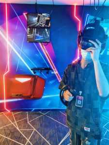 18楼vr游戏攻略，vr18层第二层怎么通关-第2张图片-玄武游戏